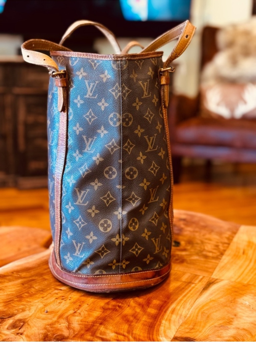 Louis Vuitton monogram vintage bucket bag 2006 - Picture 4 of 16